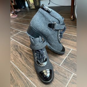 Original Chanel Boots, Size 39,5